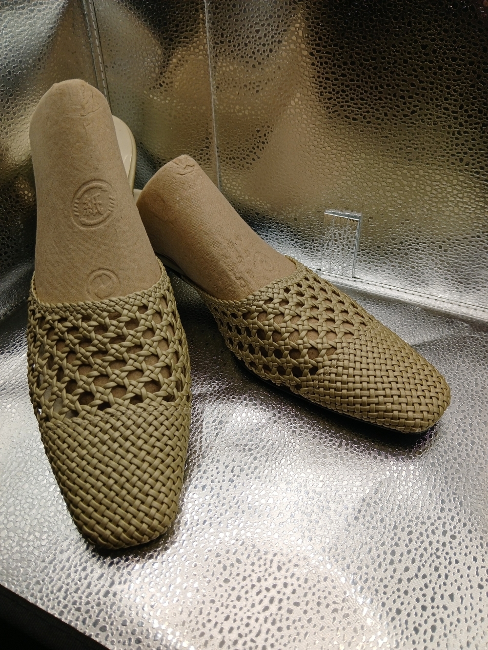 David Tate Lt Gold Woven Slip-On Mule Women's Size 12
